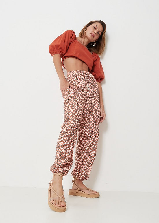 52.21.3003EST CALÇA JOGGER ESTAMPA FLORAL GRAVATARIA