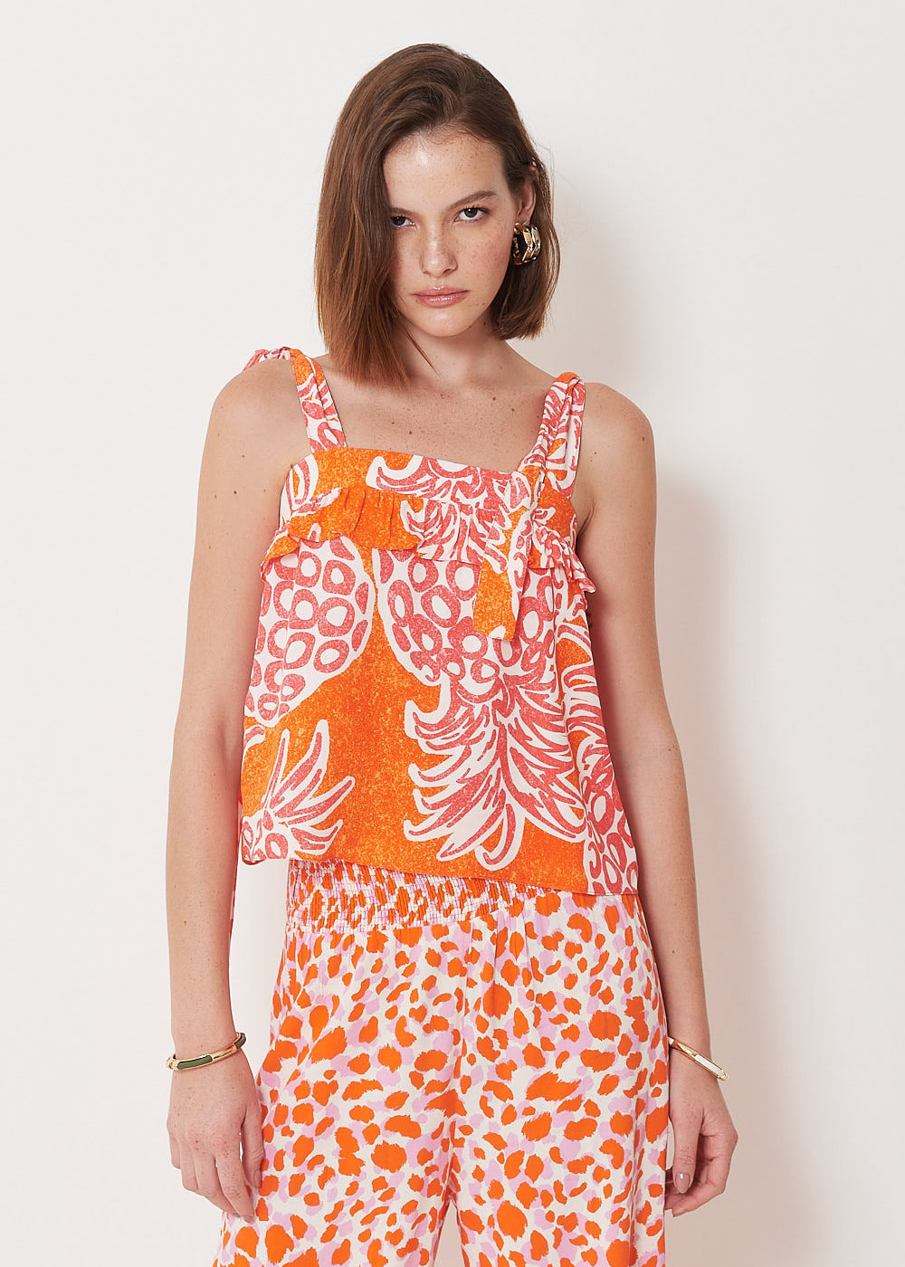 58.20.3002EST REGATA DECOTE QUADRADO ESTAMPA ABACAXI TROPICAL