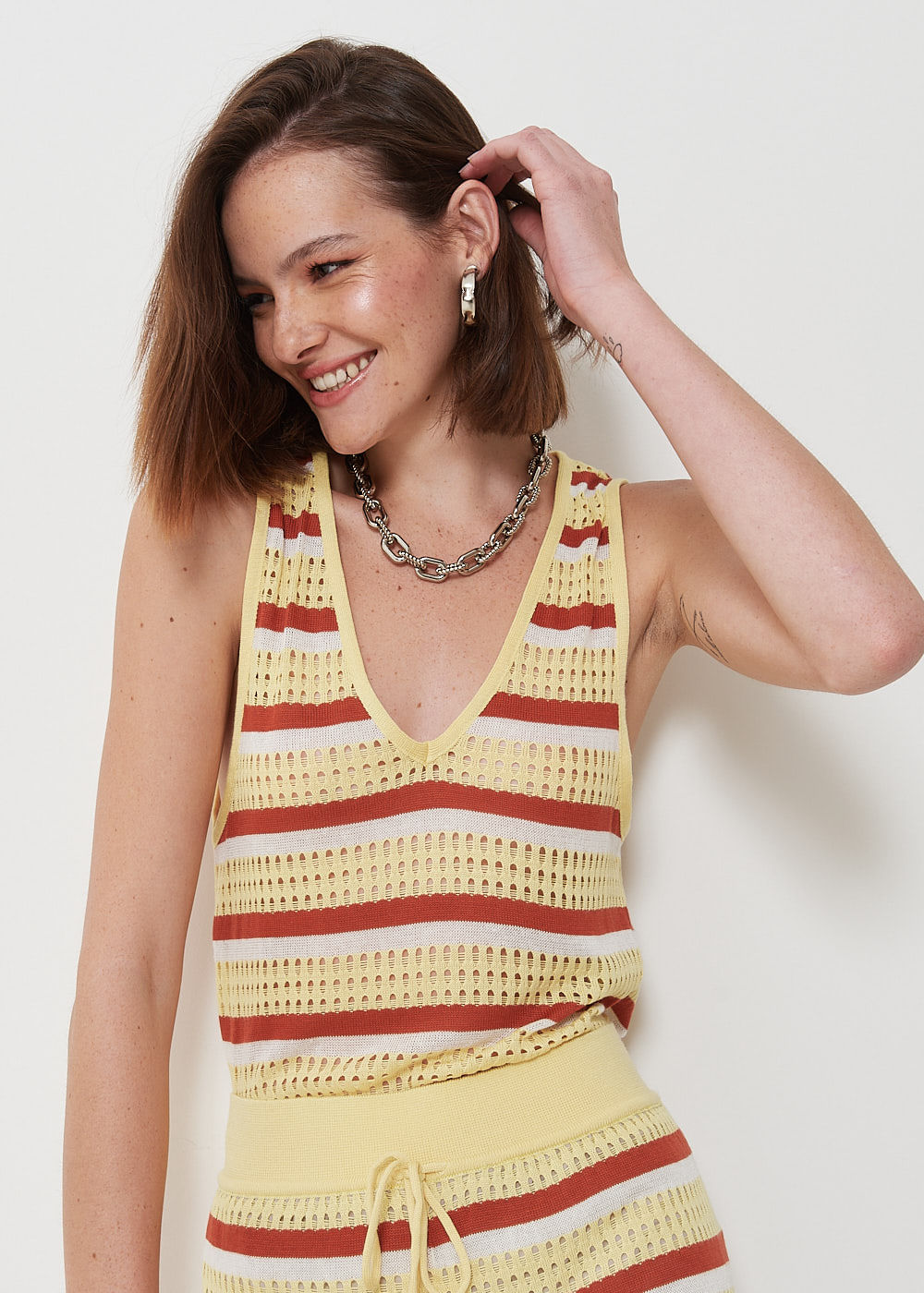 48.40.3003MNG REGATA DECOTE V TRICOT VAZADO