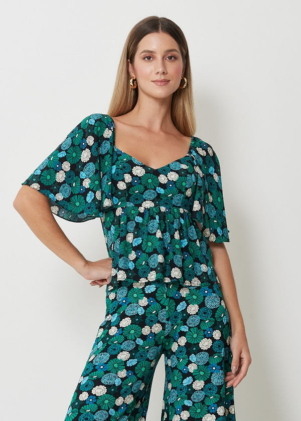 57.20.3004EST BLUSA DECOTE PRINCESA ESTAMPA BLOSSOM