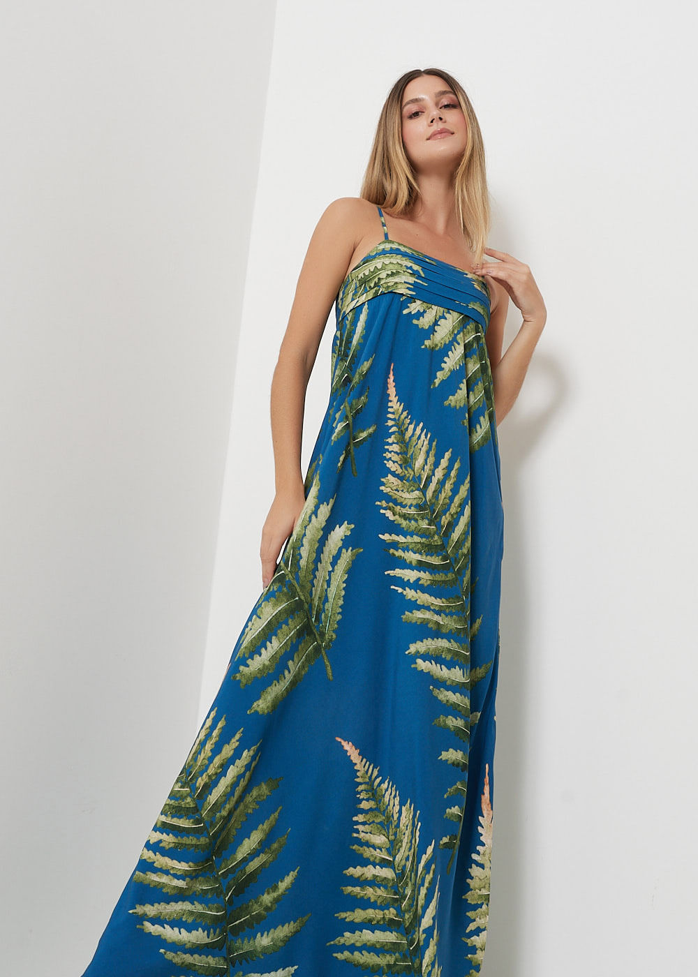 53.50.3010AZU VESTIDO LONGO DRAPEADO ESTAMPA SAMAMBAIA