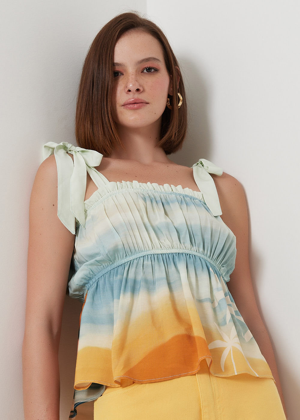 58.20.3009EST REGATA DECOTE RETO FRANZIDO ESTAMPA DUNAS DE AREIA