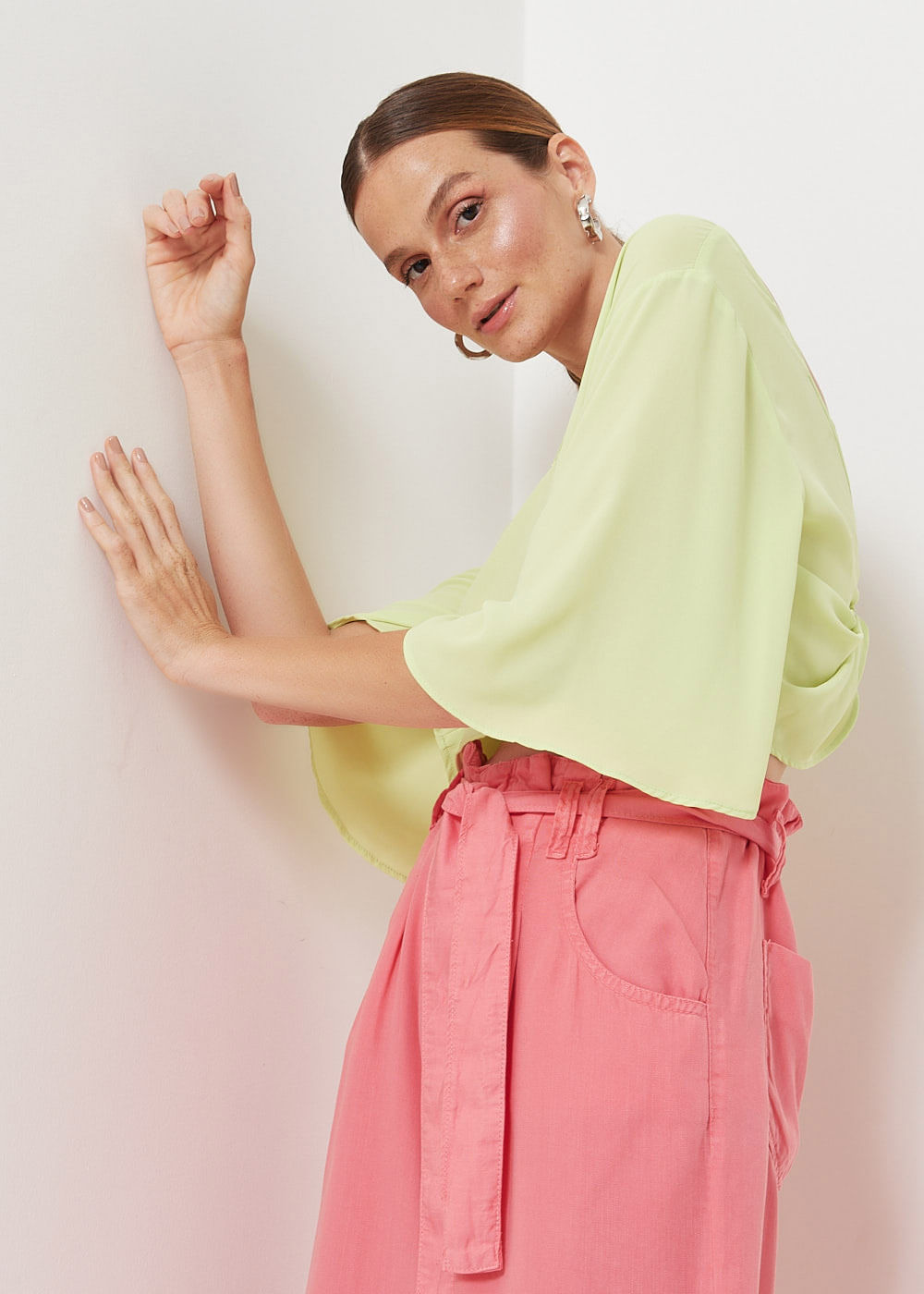 59.60.3055LEM CROPPED CHIFFON DECOTE V NÓ COSTAS