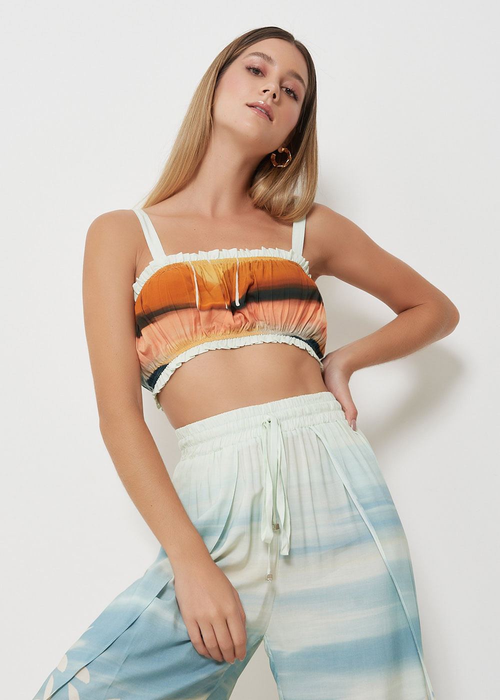 59.60.3025EST TOP CROPPED FRANZIDO ESTAMPA DUNAS DE AREIA