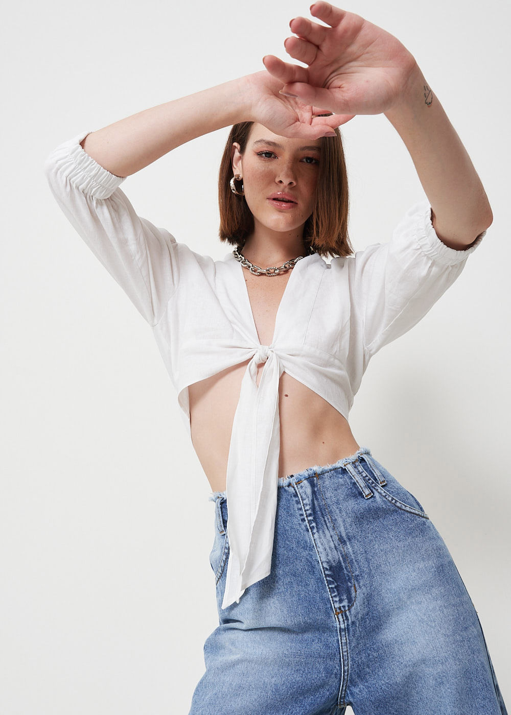 59.60.3049BCO BLUSA CROPPED AMARRAÇÃO LINHO