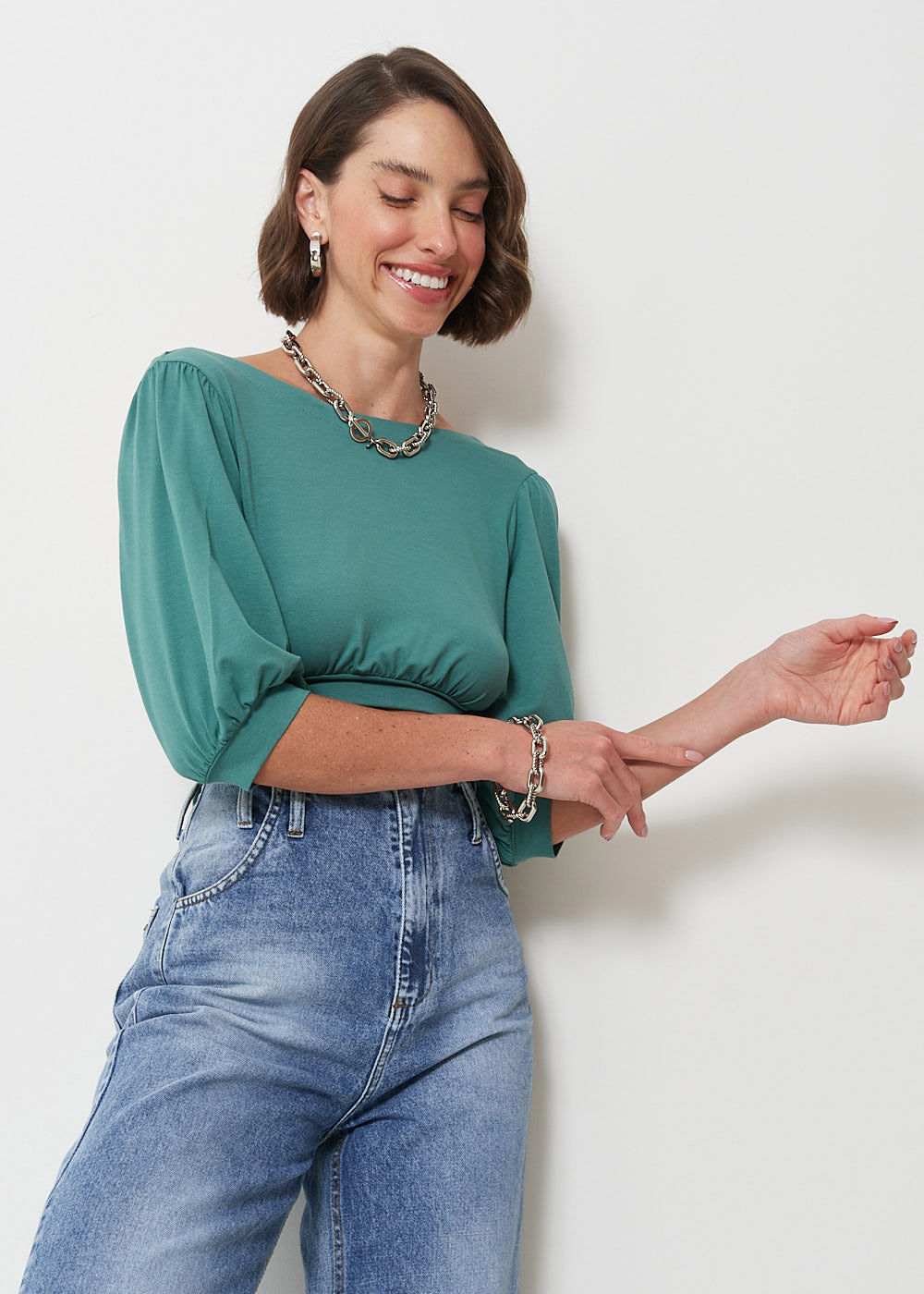 69.60.3004FLO BLUSA CROPPED MALHA DECOTE COSTAS