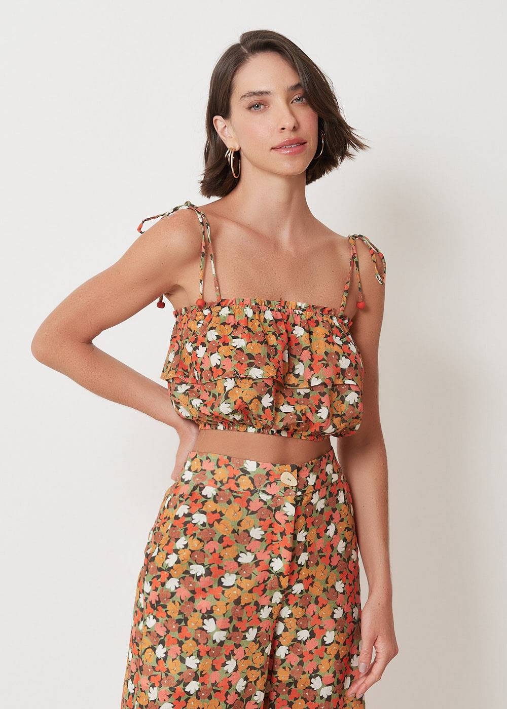 59.60.3012EST TOP CROPPED BABADO ESTAMPA LIBERTY COLOR