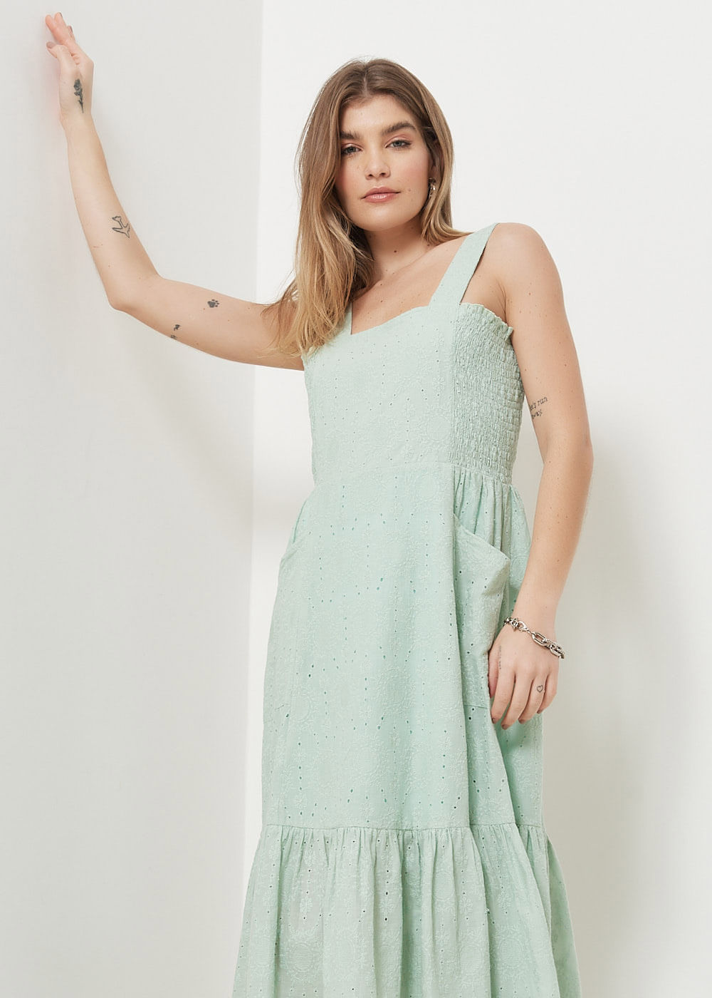 53.11.3022MEN VESTIDO MIDI REGATA LAISE