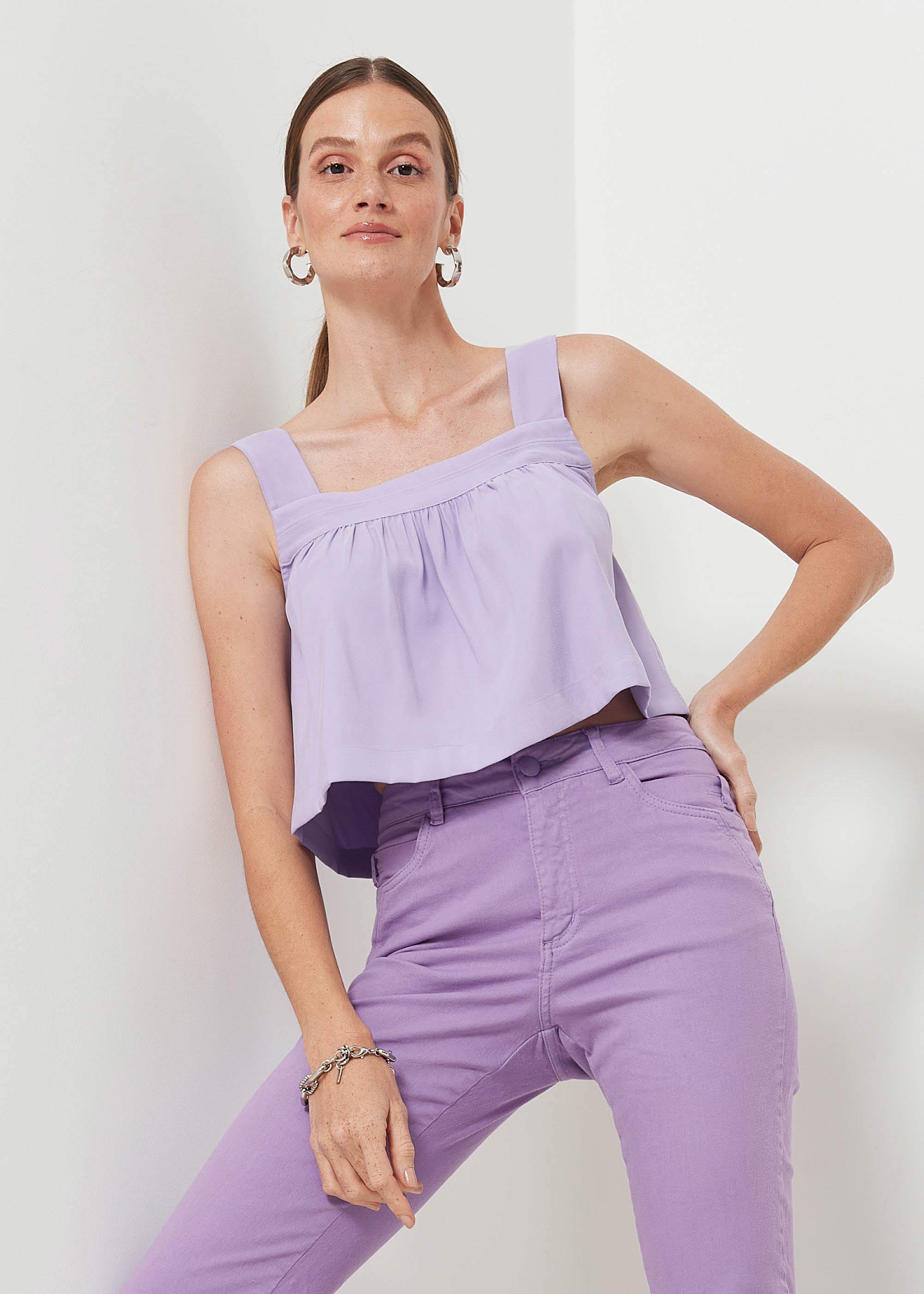 12.70.3004AMT CALÇA SKINNY SARJA  BOTÃO FORRADO