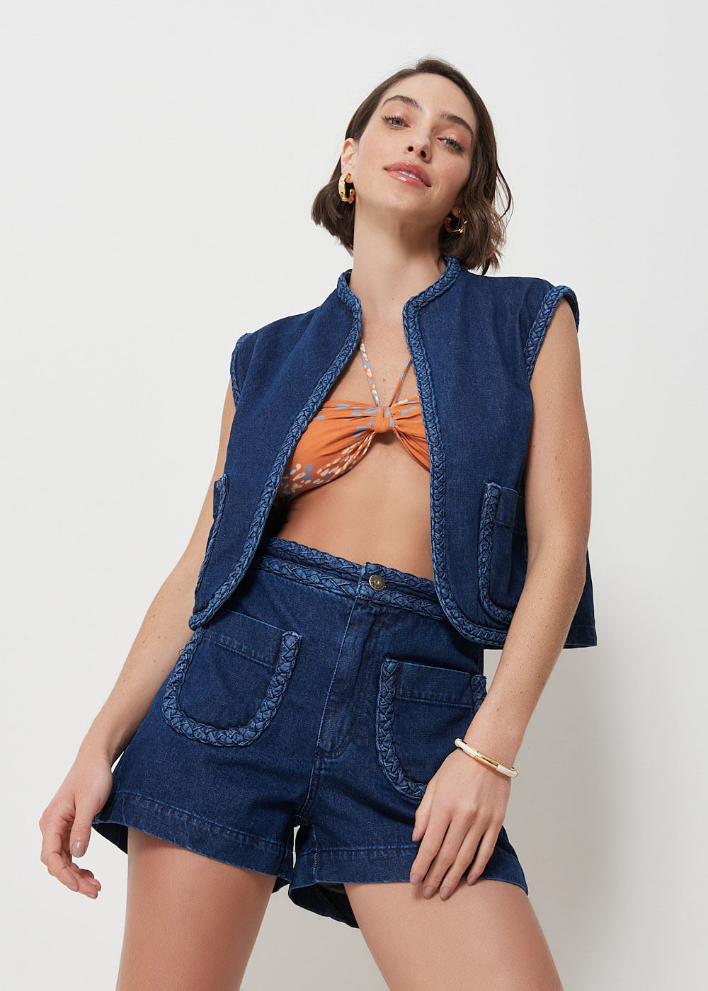 18.50.3001AMA COLETE JEANS DETALHE TRANÇA