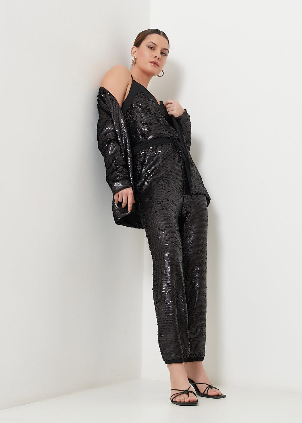 62.30.3008PTO CALÇA PAETÊ AMARRAÇÃO