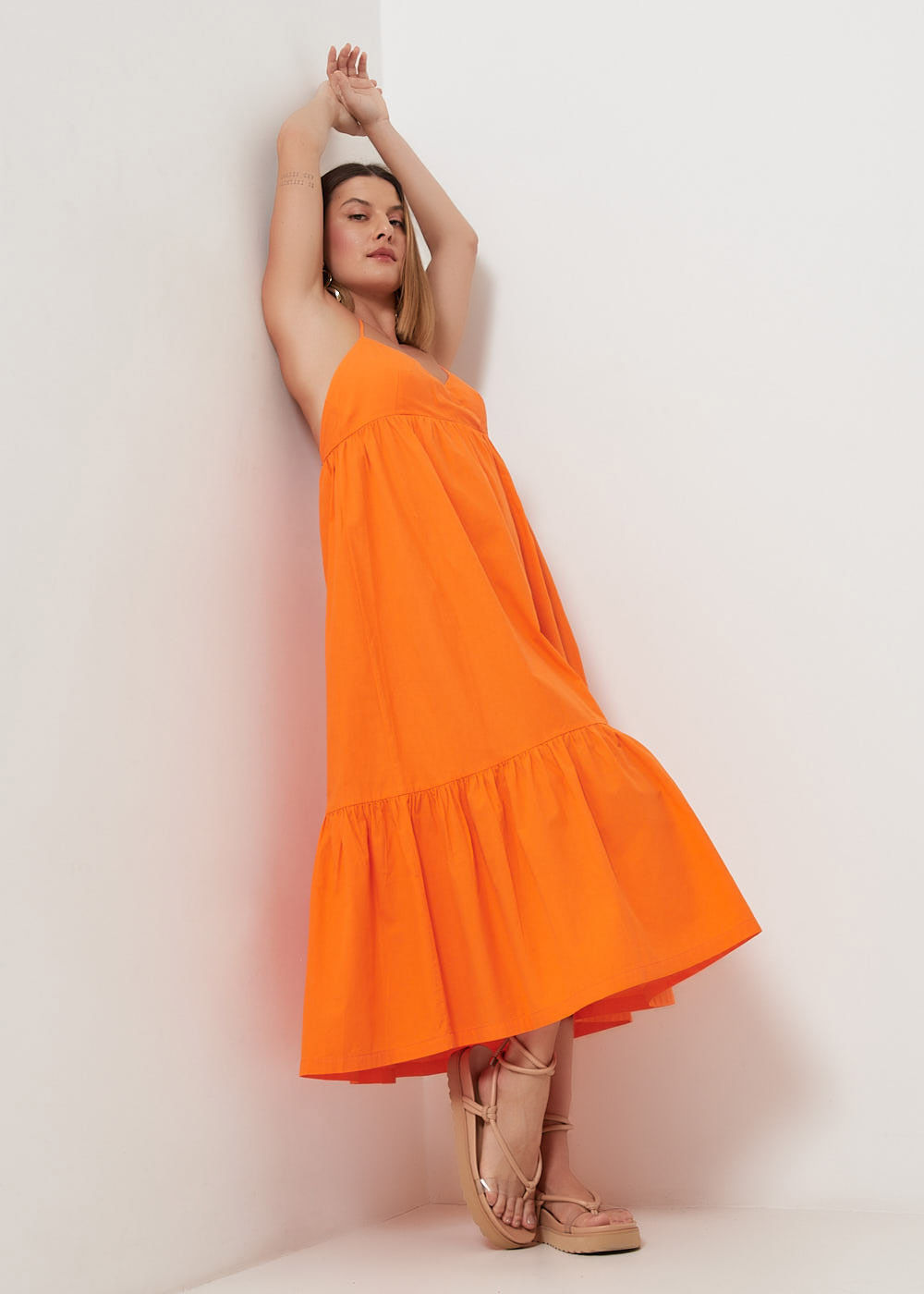 53.11.3030PIT VESTIDO MIDI DECOTE V ALCINHA