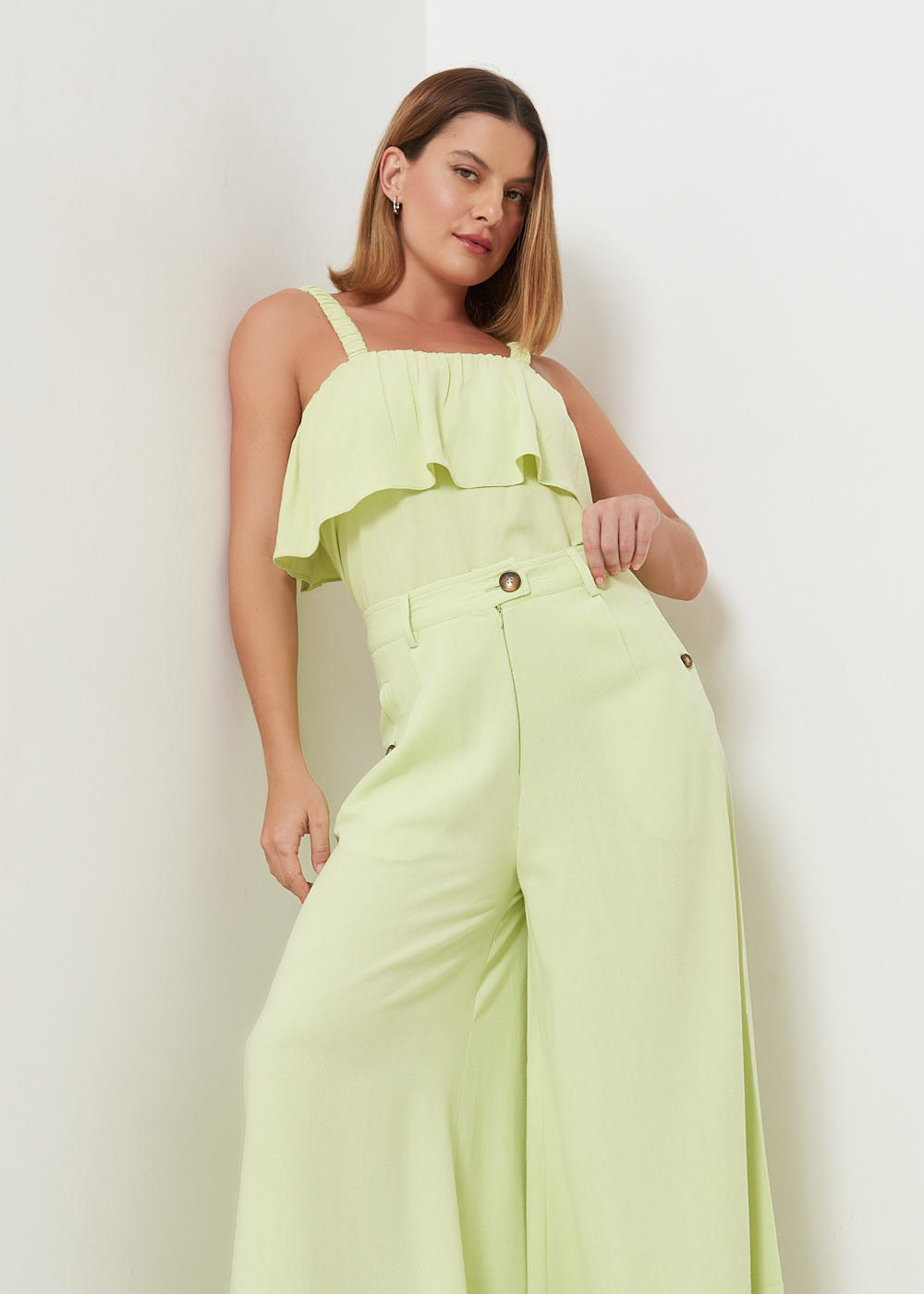 52.10.3023LEM CALÇA PANTACOURT COM BOLSOS