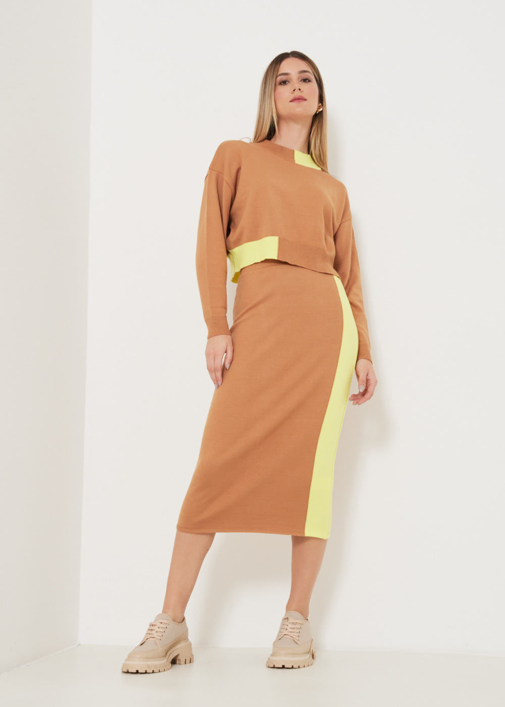 44.20.3102CRM SAIA MIDI COLORS TRICOT