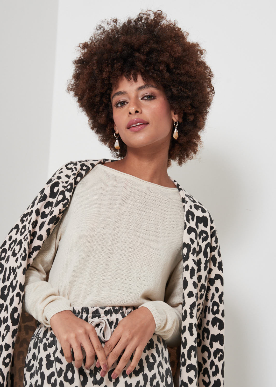 46.10.3102HAI BLUSA MANGA LONGA TRICOT LEVE