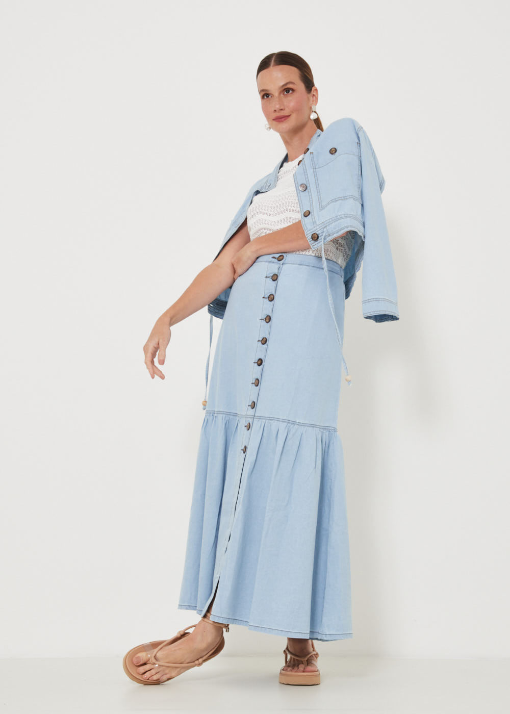 14.30.3202ADL SAIA JEANS LONGA DELAVE COM RECORTE