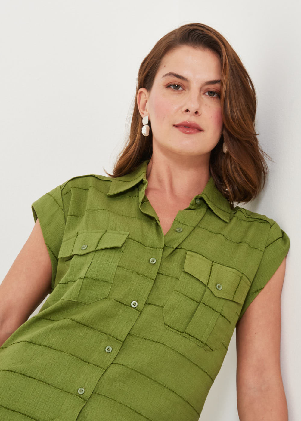 57.40.3202ASP BLUSA M/C COM GOLA CAVA ITALIANA