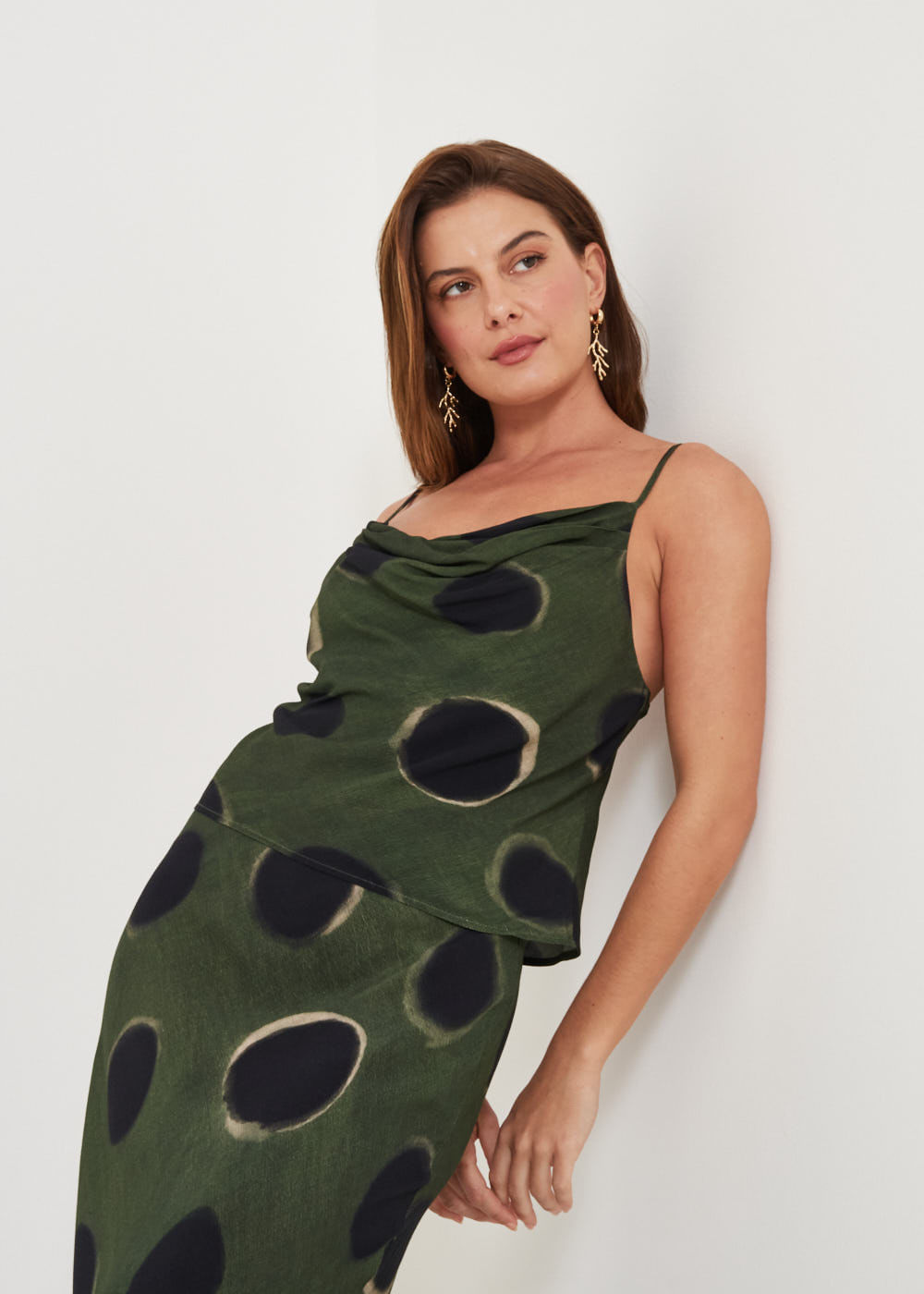 58.20.3204EST REGATA ALCINHA DEGAGÊ  ESTAMPA NIGHT LIGHTS