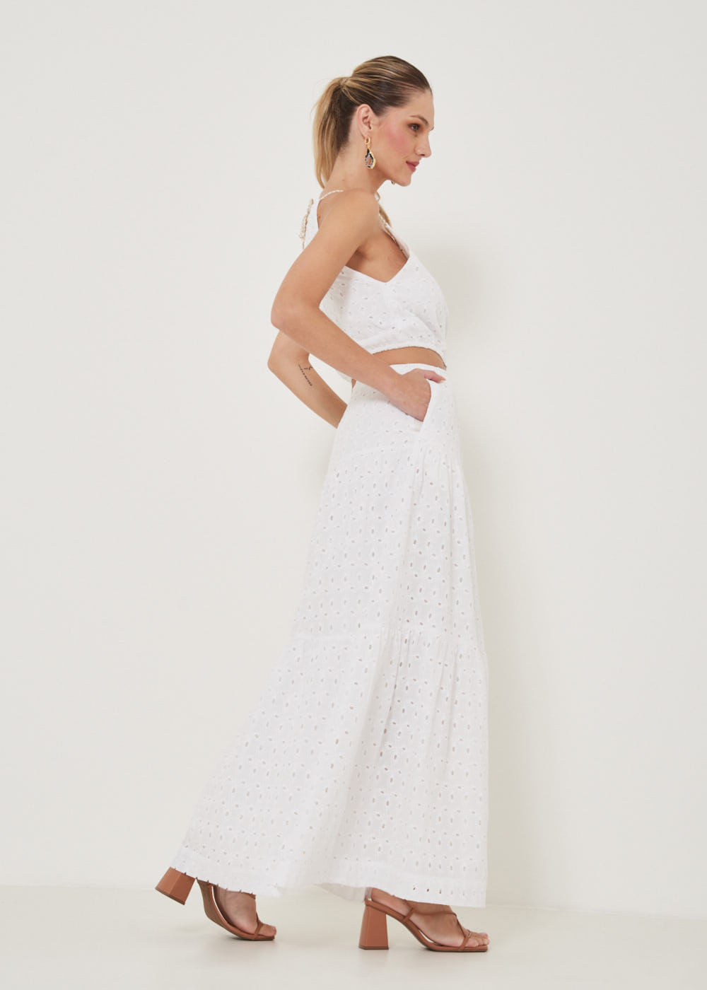 53.40.3207OFW VESTIDO  LAISE LONGO DECOTE HALTER