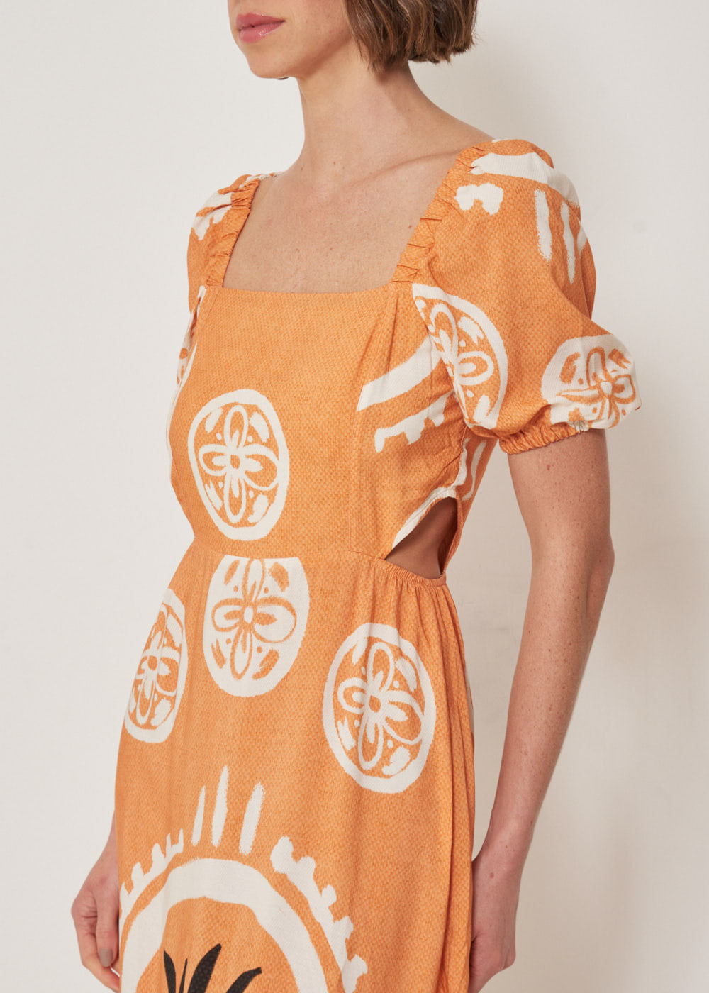 53.50.7010EST VESTIDO LONGO DECOTE QUADRADO ESTAMPA ÉTNICA