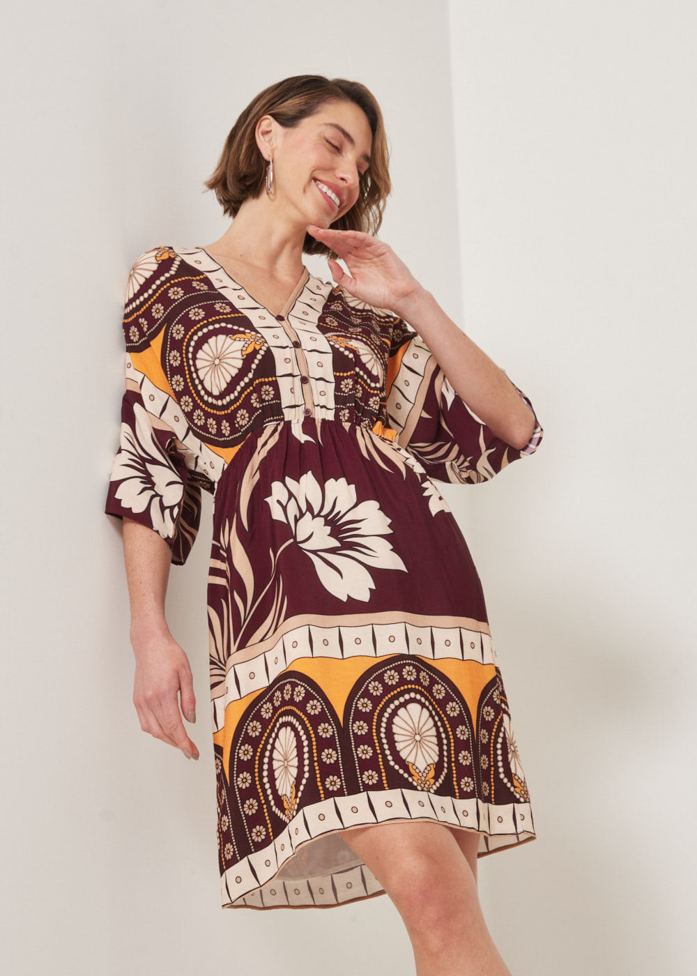 53.22.3208EST VESTIDO DECOTE V ESTAMPA TROPICAL GARDEN