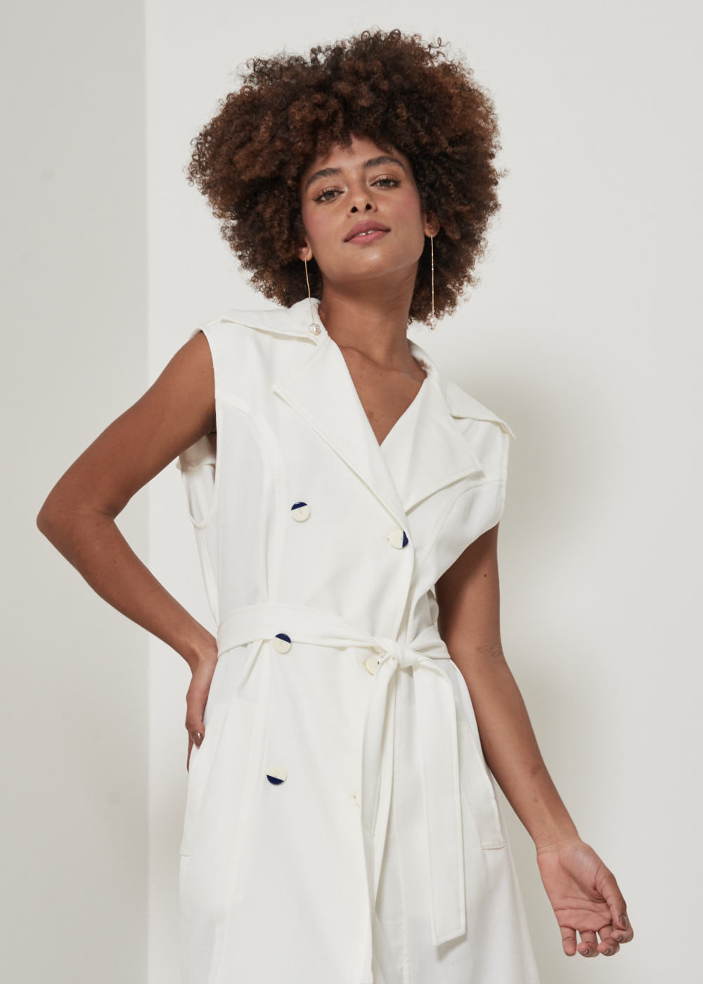 53.11.3208OFW VESTIDO UTILITARIO CURTO S/ MANGA