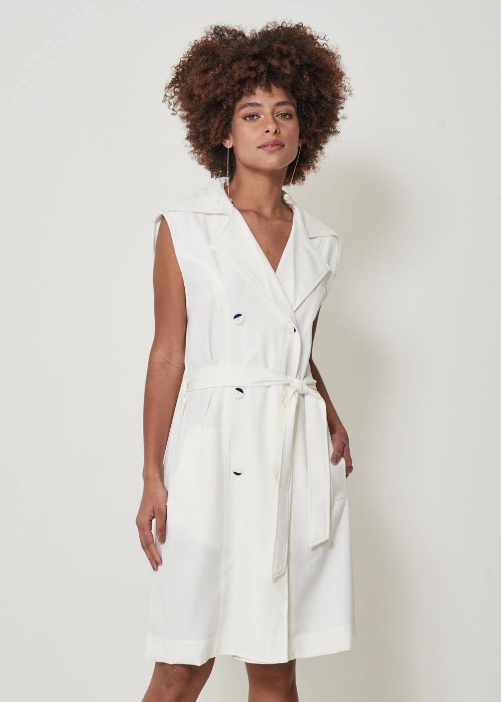 53.11.3208OFW VESTIDO UTILITARIO CURTO S/ MANGA