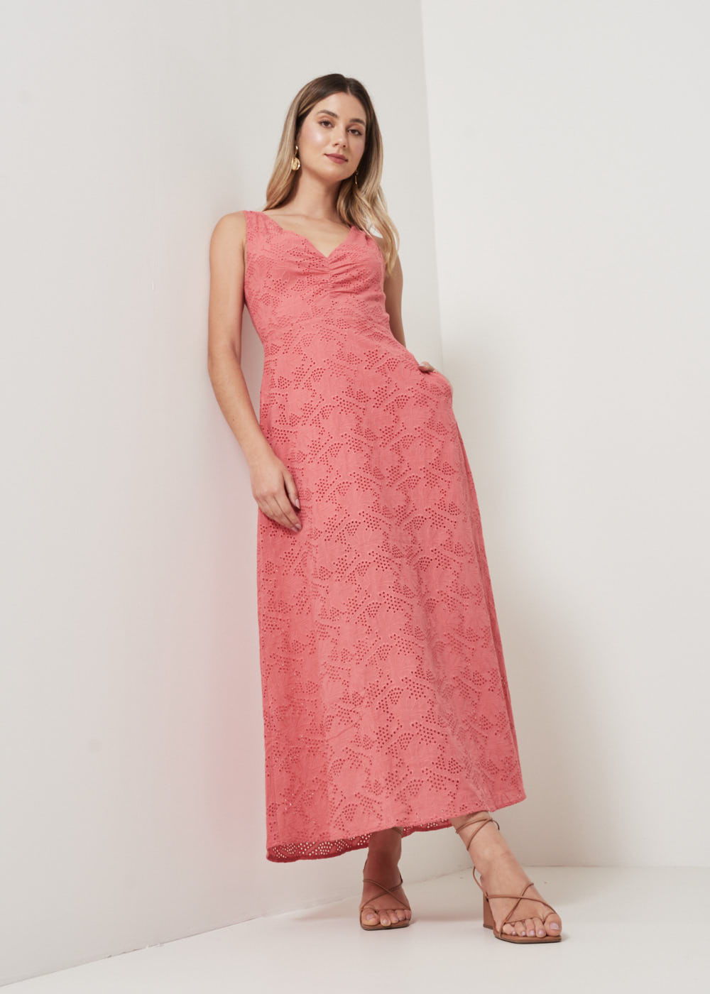 53.00.3206GOI VESTIDO LONGO LAISE DECOTE V