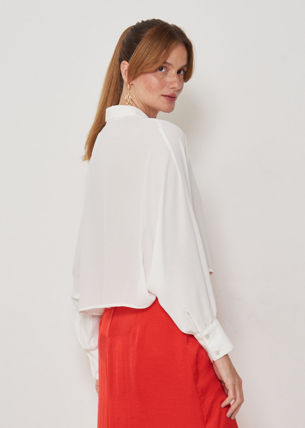 55.40.3212OFW CAMISA CHIFFON MANGA MORCEGO