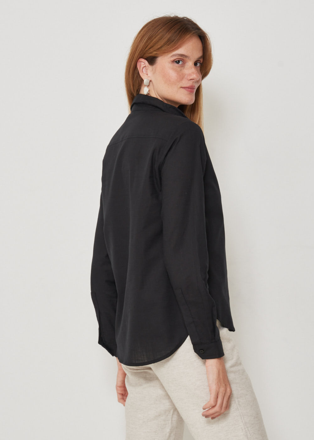 55.70.3206PTO CAMISA SLIM DE MANGA LONGA