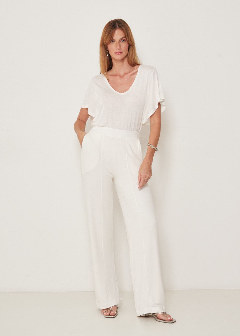 62.30.3208OFW CALÇA MALHA WIDE LEG BOLSO FACA