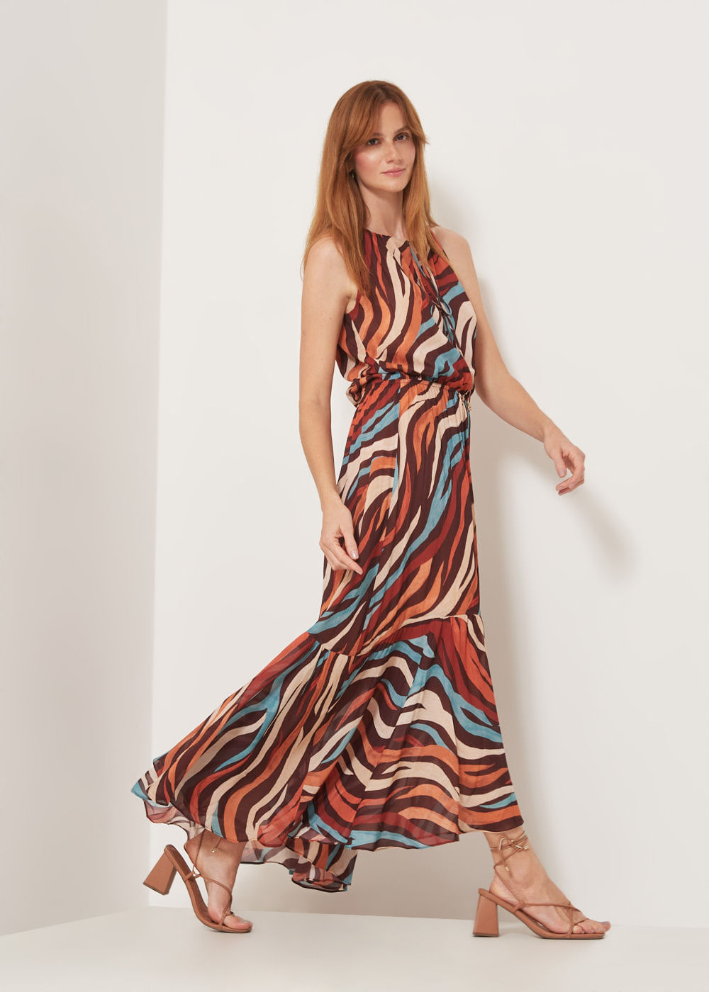53.50.3310EST VESTIDO LONGUETE HALTER NECK ESTAMPA COLOR ZEBRA