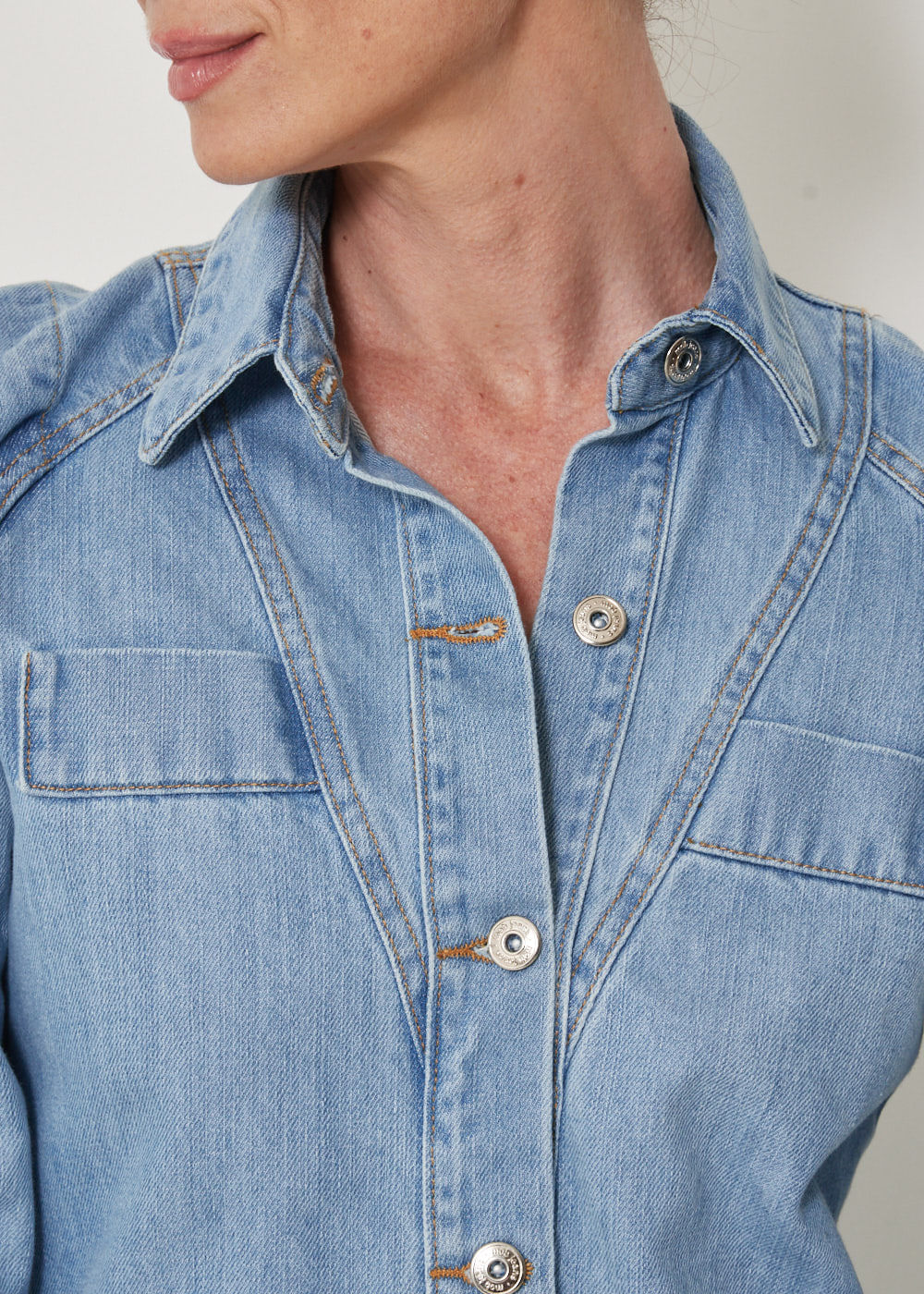 15.10.3302DEL CAMISA  JEANS M/L RECORTES