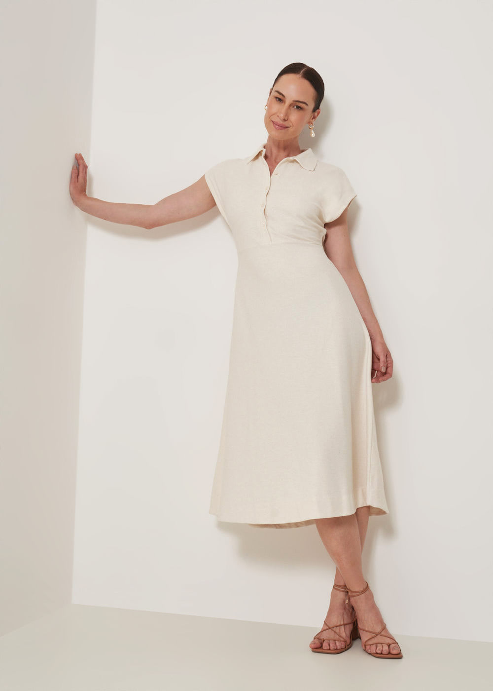 63.12.3301CRU VESTIDO MIDI AMARRAÇÃO