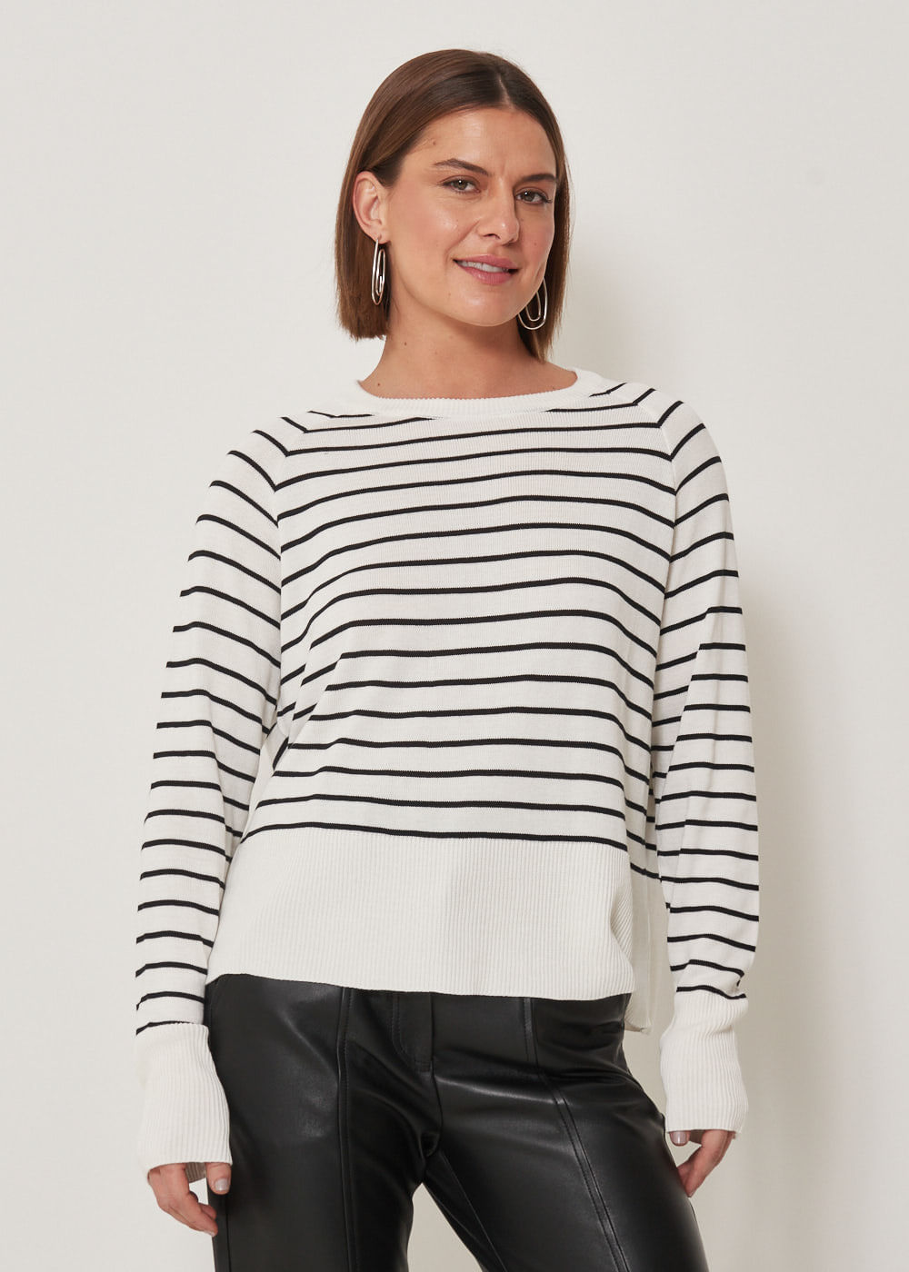 46.10.3302LIS BLUSA EM TRICOT M/L LISTRADA