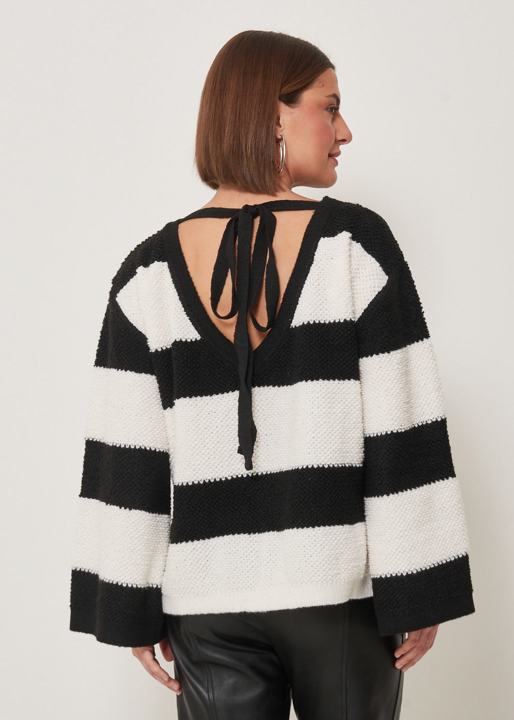 46.40.3302LIS BLUSA DE TRICOT LISTRAS P/B