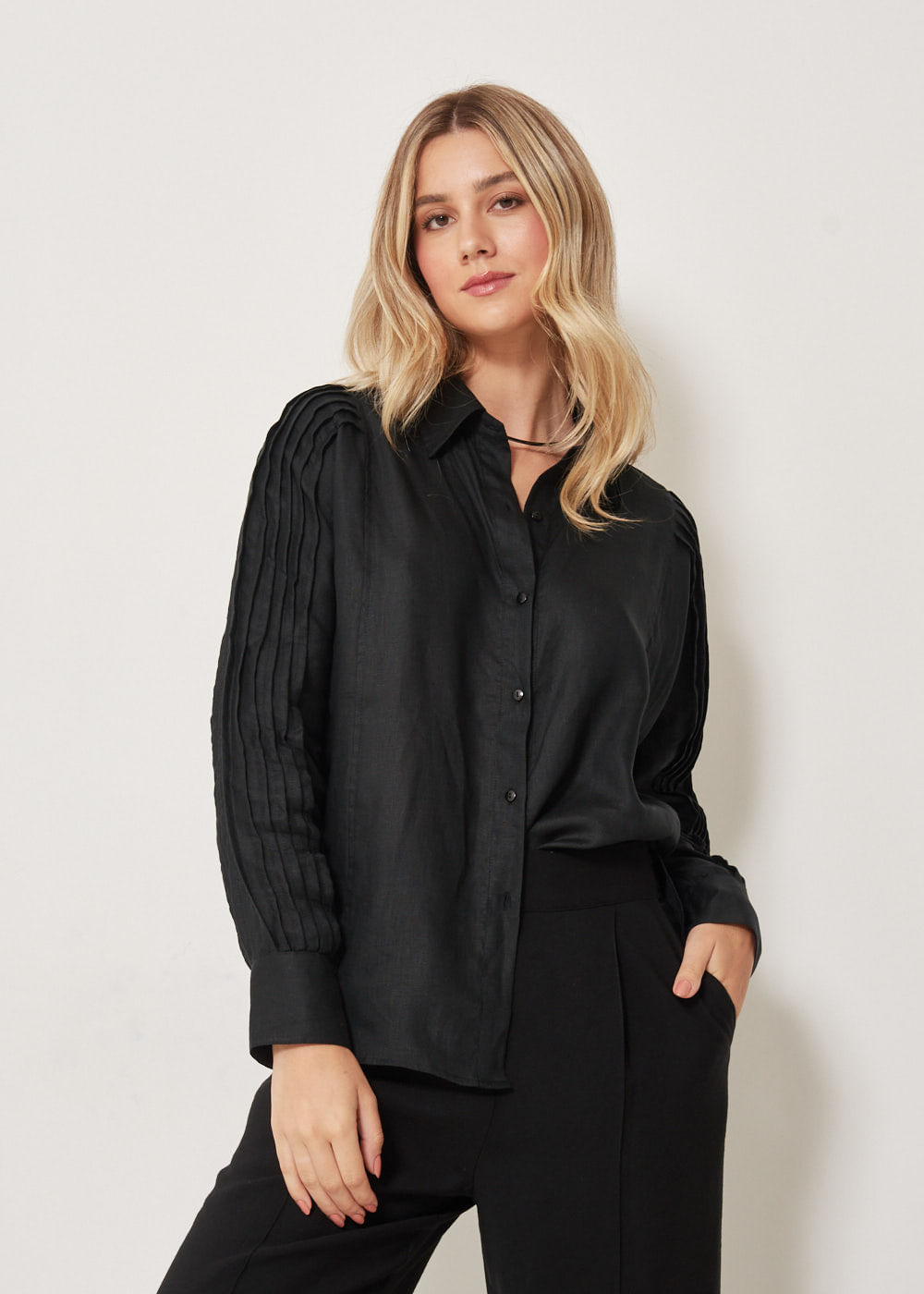 55.40.3301PTO CAMISA M/L DETALHE PREGAS - HIGHLINE