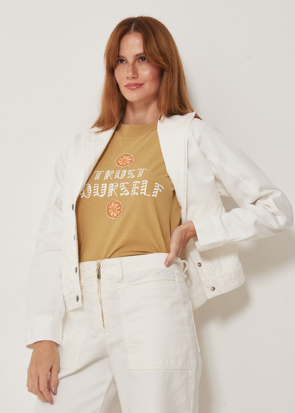 67.43.3304CAM T-SHIRT MALHA APLICAÇÃO TRUST YOURSELF