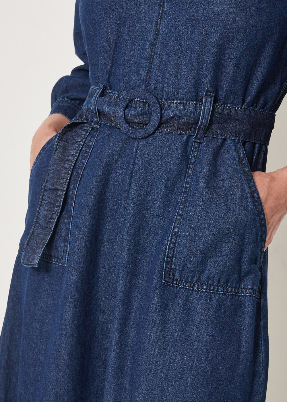 13.40.3301AMA VESTIDO JEANS LONGO COM CINTO