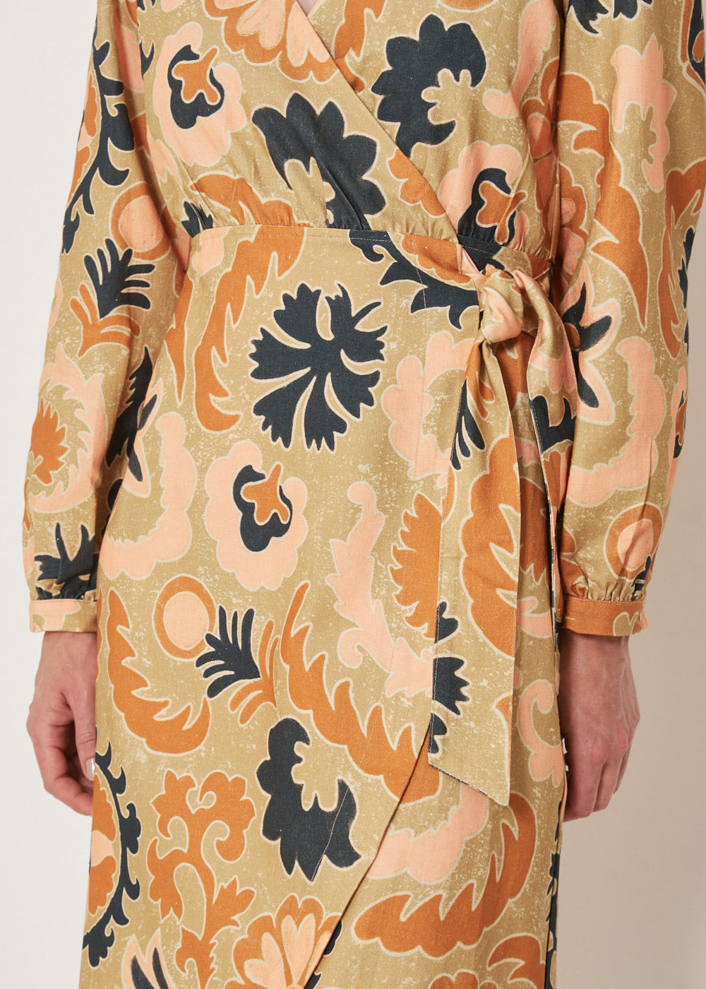 53.23.3307EST VESTIDO MIDI TRANSPASSADO ESTAMPA MANDALA