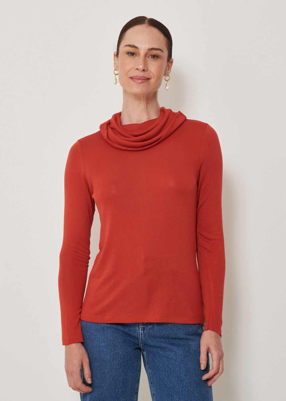 66.40.3302CVO BLUSA MALHA GOLA DEGAGÊ