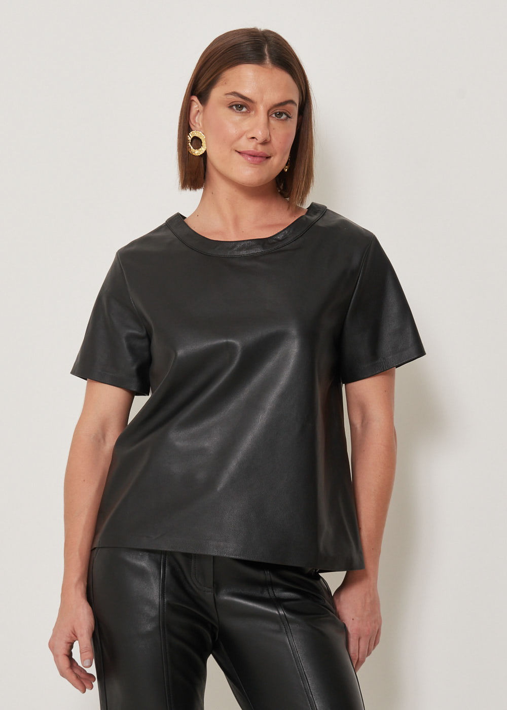 37.40.3301PTO BLUSA COURO MANGA CURTA - HIGHLINE