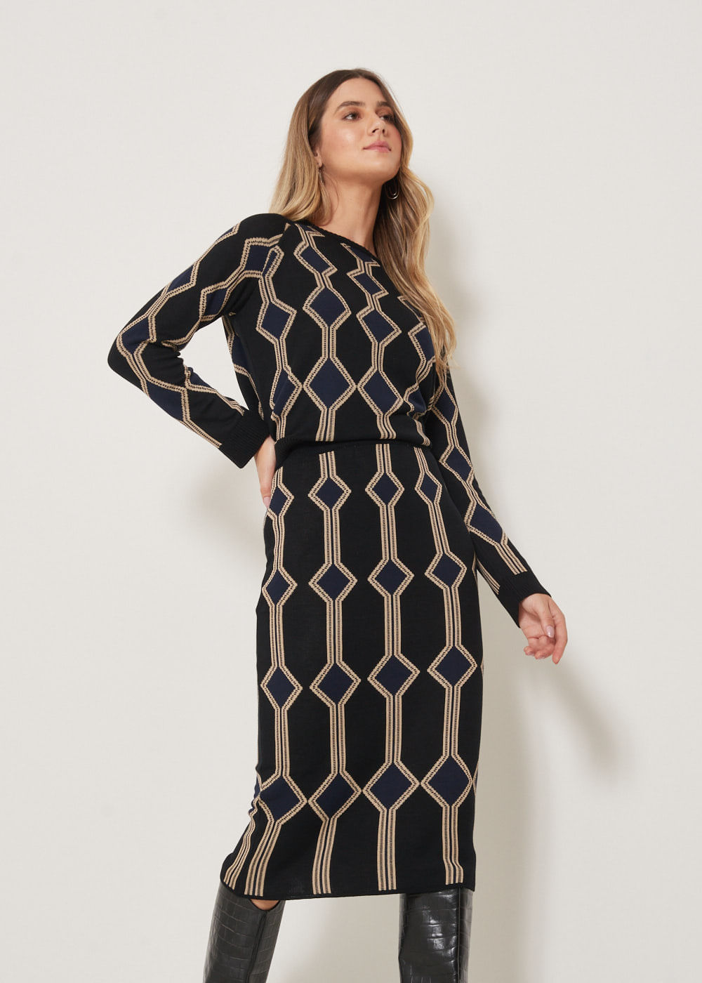 44.20.3303MCR SAIA LÁPIS MIDI DE TRICOT JACQUARD