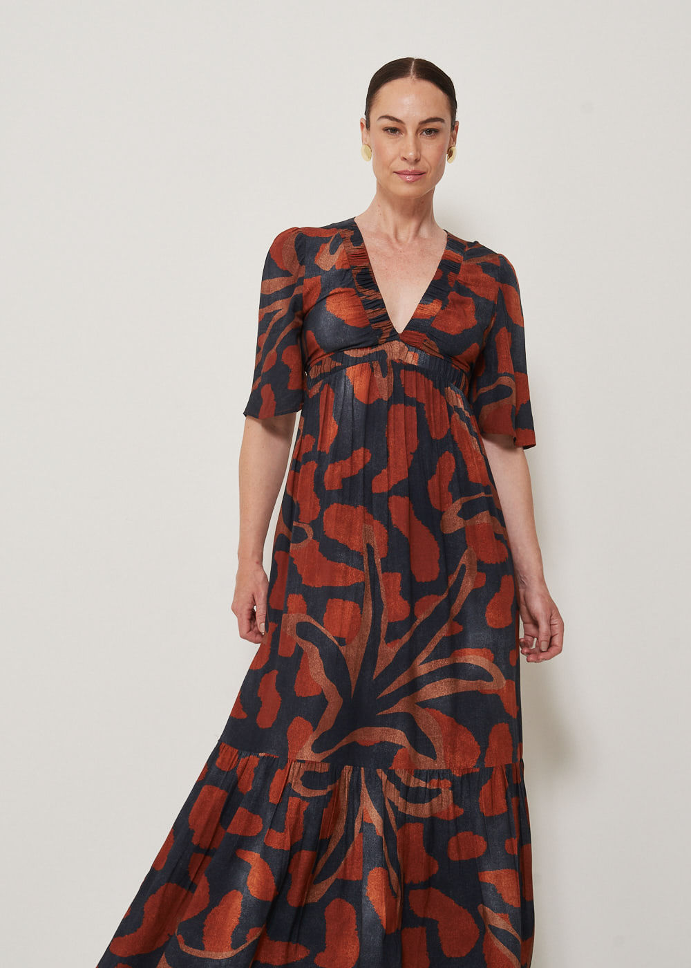 53.50.3303EST VESTIDO LONGUETE ESTAMPA JUNGLE