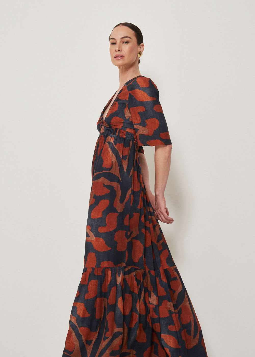 53.50.3303EST VESTIDO LONGUETE ESTAMPA JUNGLE