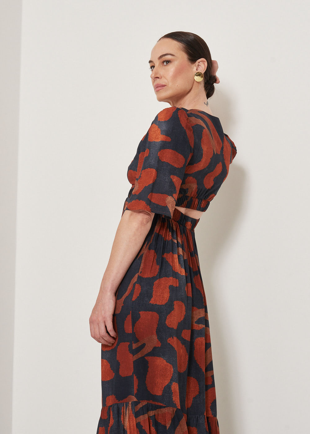 53.50.3303EST VESTIDO LONGUETE ESTAMPA JUNGLE