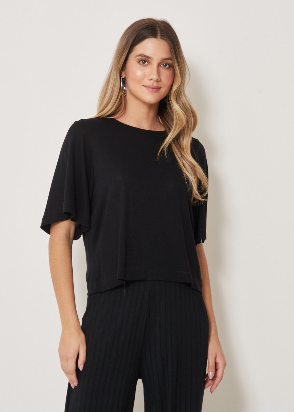 67.40.3303PTO BLUSA MALHA M/C DECOTE CARECA