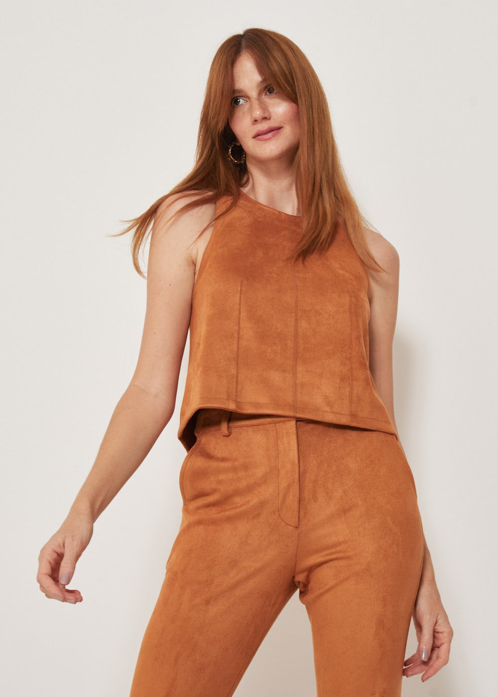 38.40.3302CVO REGATA SUEDE DECOTE REDONDO