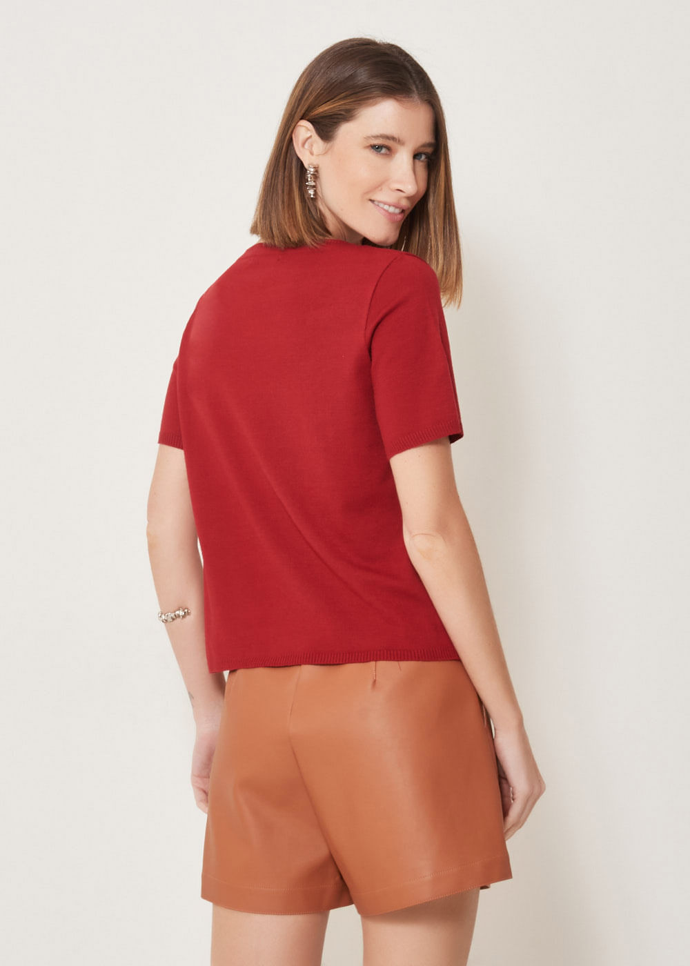 47.40.3303VIN BLUSA MG CURTA TRICOT ESSENCIAL