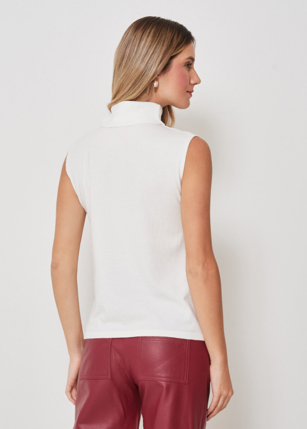 48.40.3309OFW REGATA TRICOT GOLA ALTA